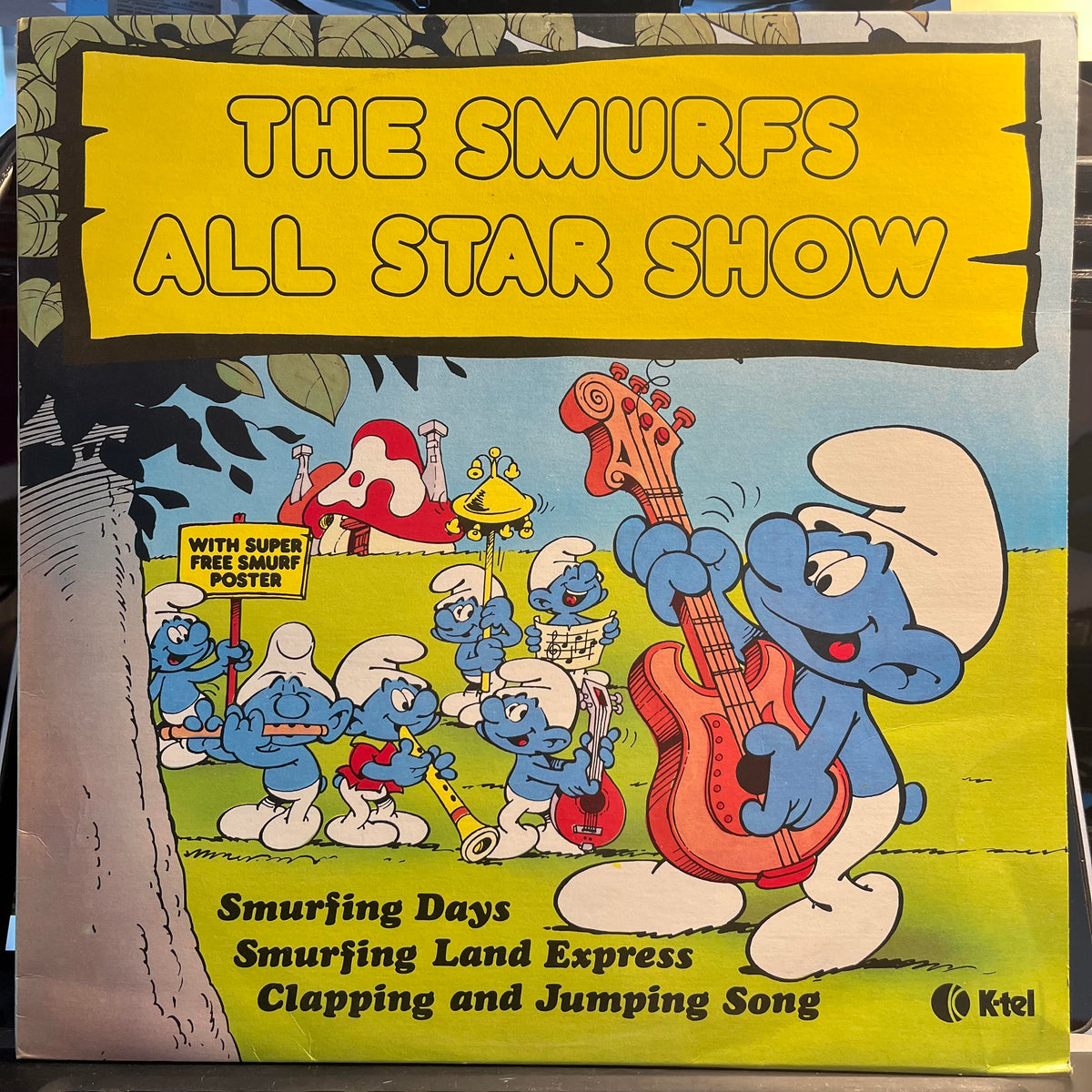 The Smurfs (2) - The Smurfs All Star Show *NEW ZEALAND* | Near Mint (NM) Near Mint (NM)-The Happy Cap