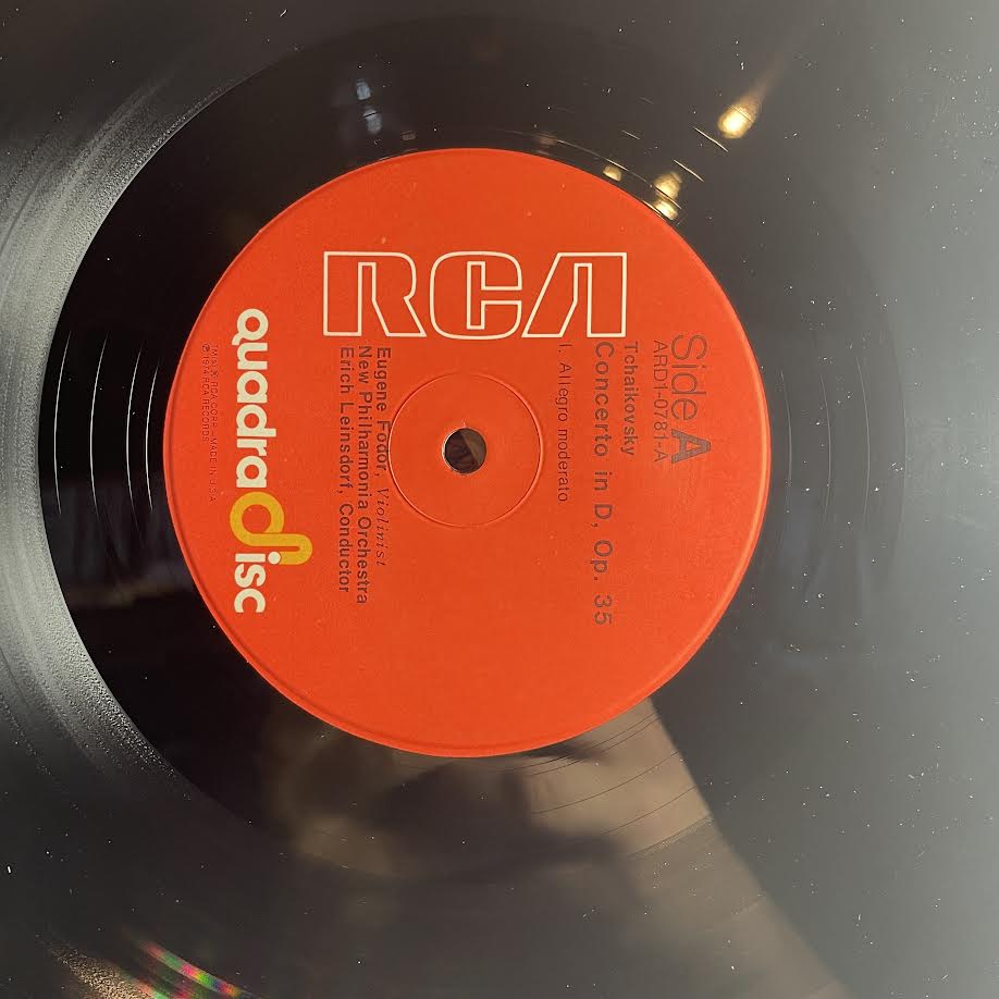Pyotr Ilyich Tchaikovsky - Violin Concerto / Introduction And Rondo Capriccioso (VINYL) | Excellent+ (EX+) Excellent (EX)-The Happy Cap