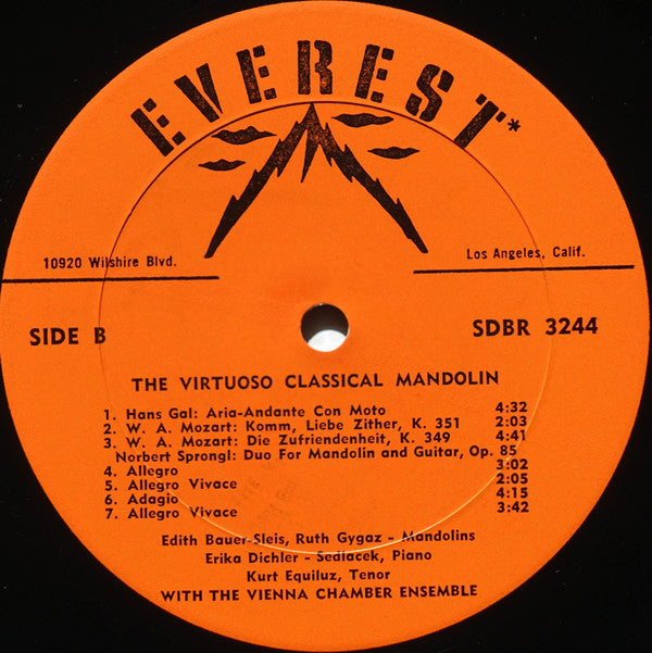 Edith Bauer-Slais With The Vienna Chamber Ensemble - The Virtuoso Classical Mandolin | Very Good Plus (VG+) Very Good Plus (VG+)-The Happy Cap