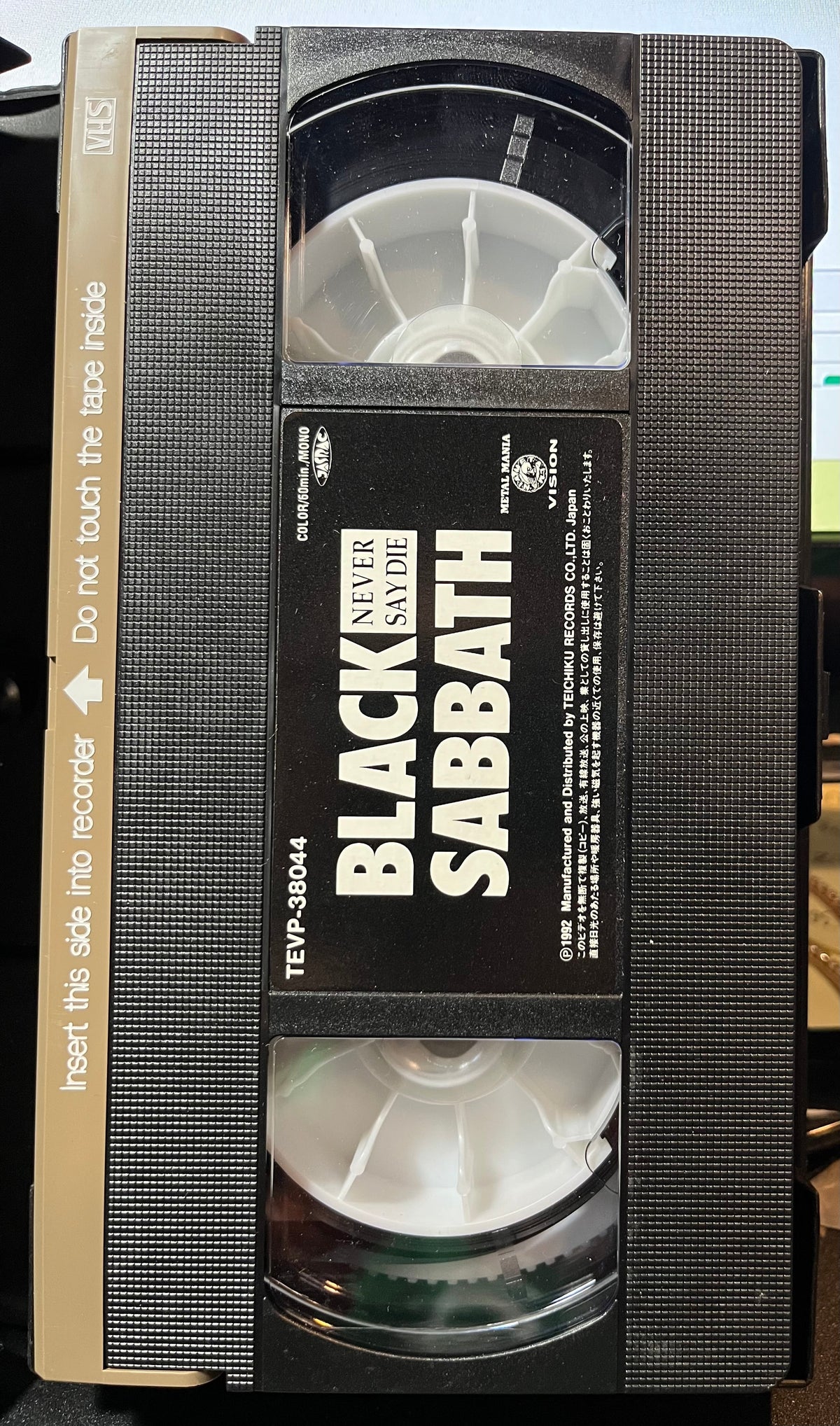 Black Sabbath - NEVER SAY DIE / RECORDED LIVE 1978 (VHS TAPE) |-The Happy Cap