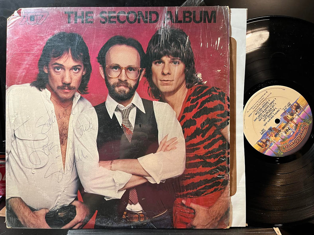 707 - The Second Album (VINYL) *SIGNED* | Near Mint (NM or M-) Excellent+ (EX+)-The Happy Cap