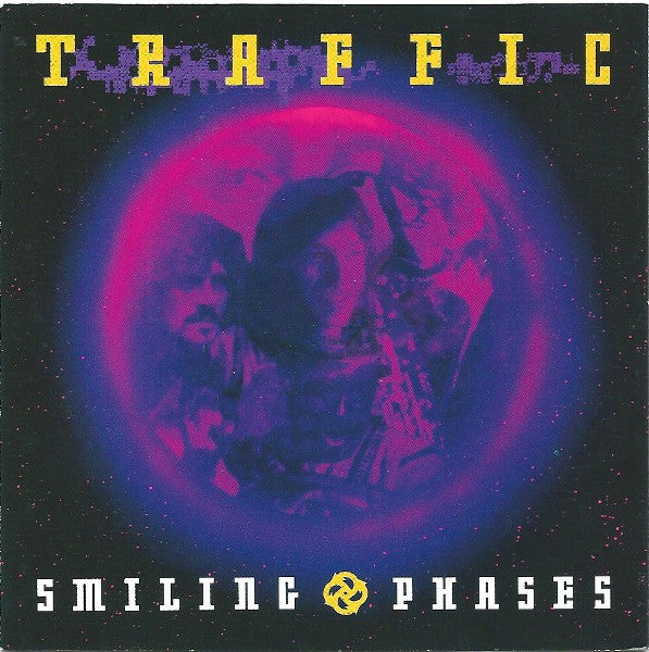 Traffic - Smiling Phases *2XCD* | Near Mint (NM) Near Mint (NM)-The Happy Cap