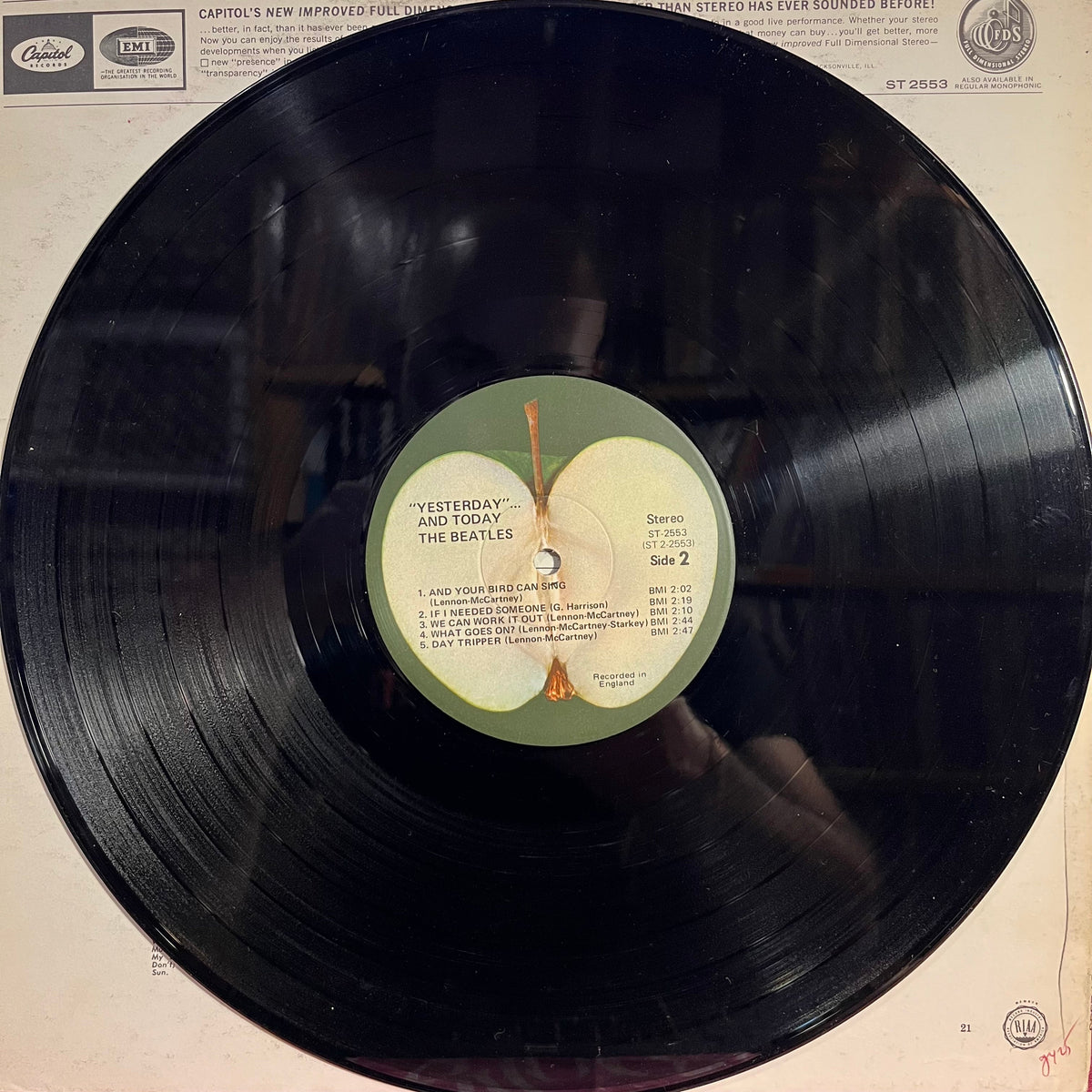 The Beatles - Yesterday And Today *STEREO* | Near Mint (NM) Excellent (EX)-The Happy Cap